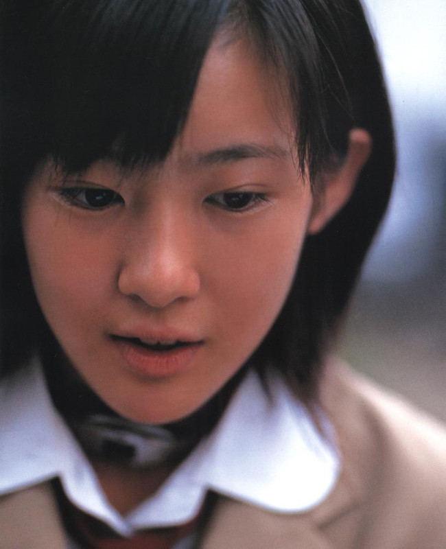 A collection of Photos from the film and Magazines  Aki-029