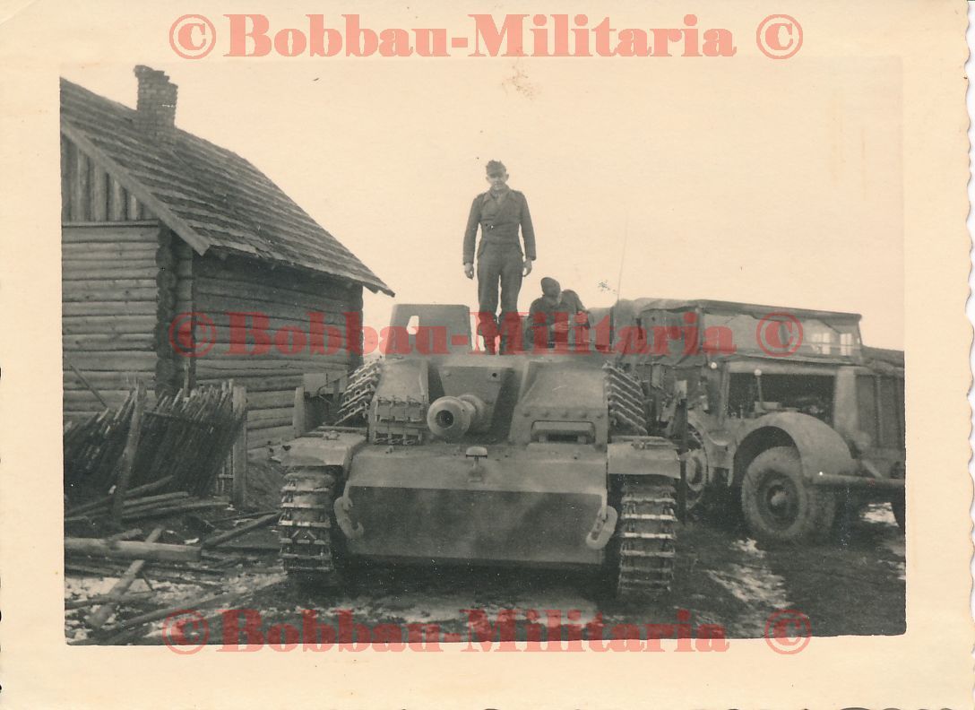 Russland 1944 StuH 42 Sturmgeschütz Sturmhaubitze 42 Endkampf We