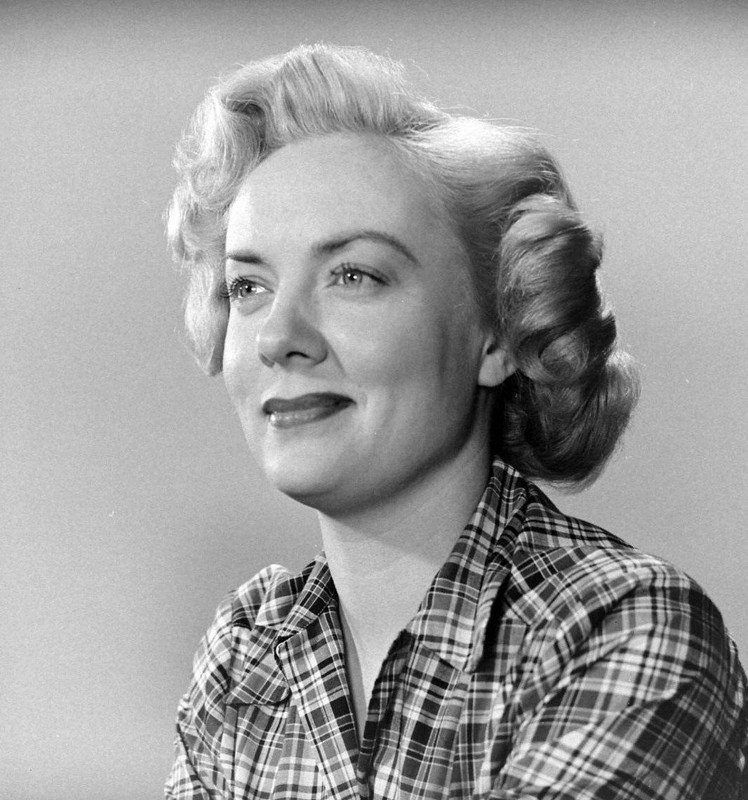 Audrey_Totter_a50