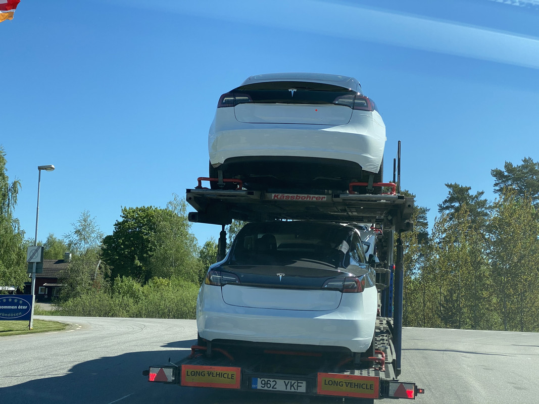 139068C4-8C4C-403D-A7F3-6D5220FB3E27