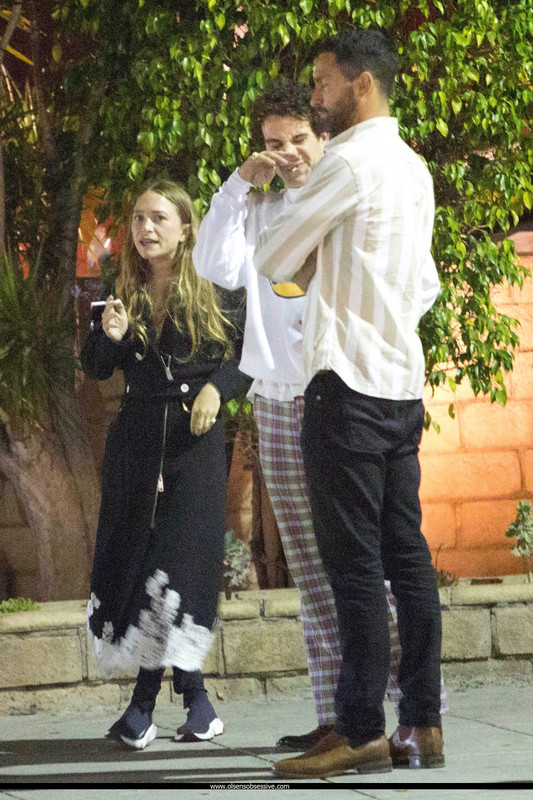 20A44FE3-1229-4E90-819A-133F2742F473