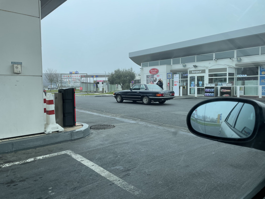 C8CD0A70-F6D0-4D6B-B7FD-7A0260C8EA9D