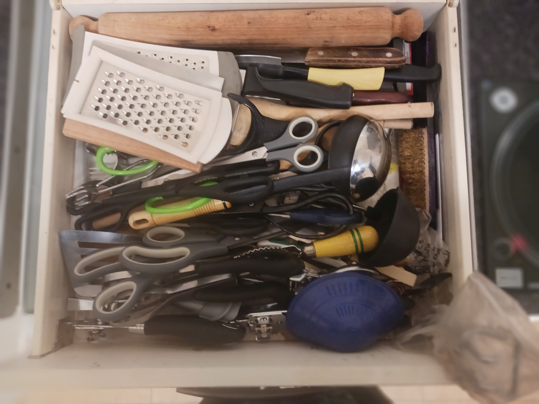 MAD_KITCHEN_DRAWER.jpg