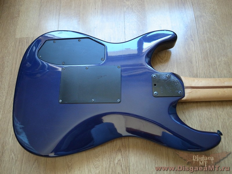 Fender_HM_Strat_3rd-blk_020