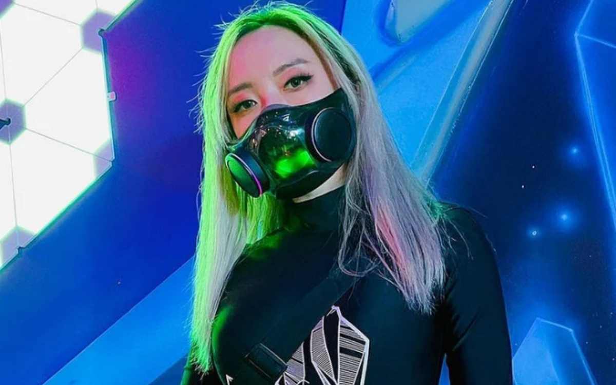 CES 2022: Presentan cubrebocas futurista Zephyr Pro con micrófono incluido