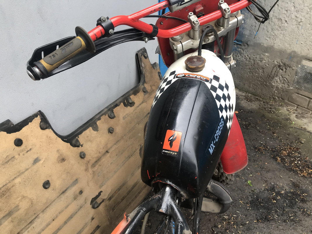 2BD46707-B034-4BA2-A4A5-739937219E93