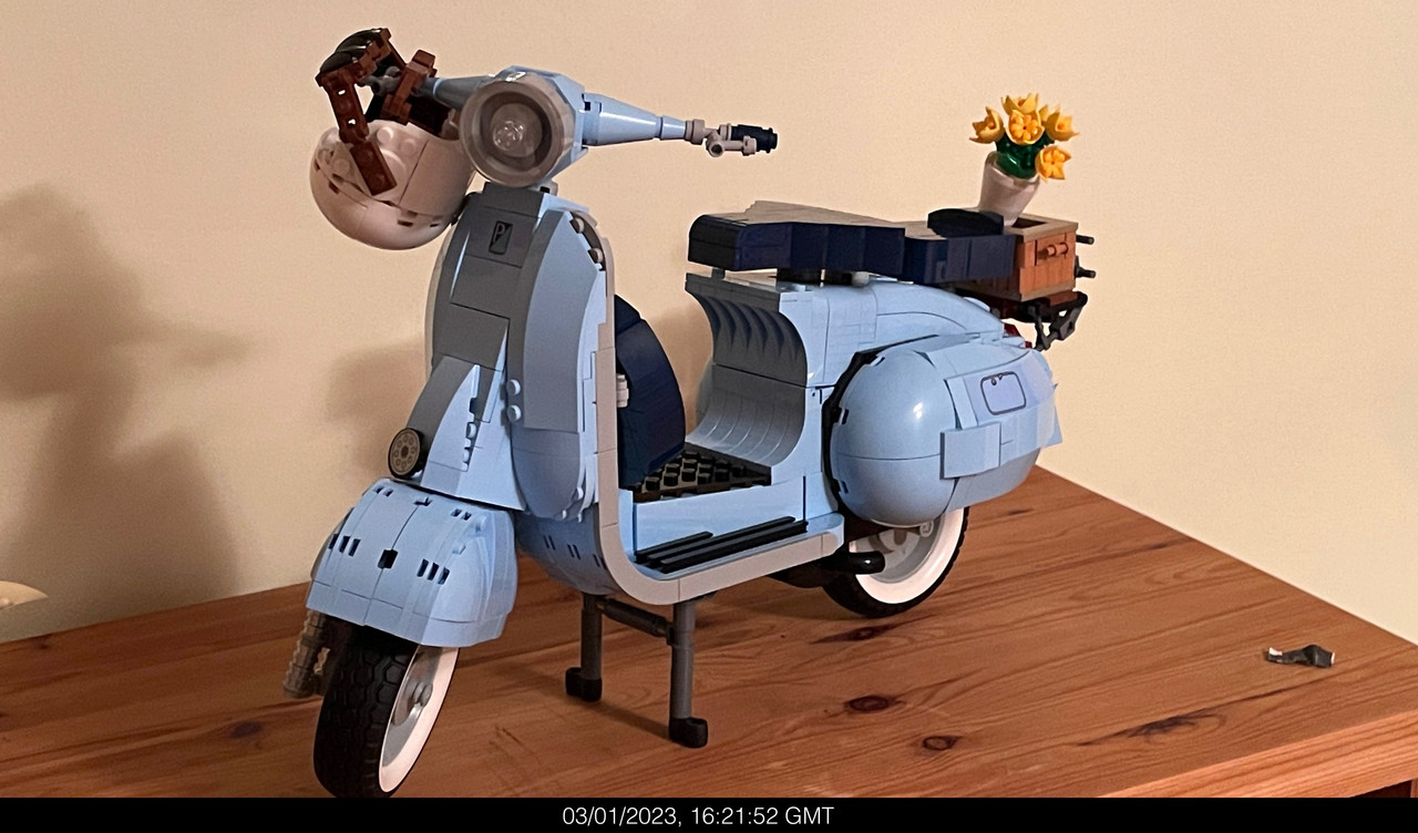 E6F09814-B373-47ED-BED2-EFD0F2AE2634