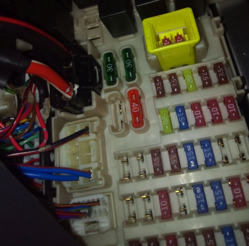 fusebox2-car.jpg