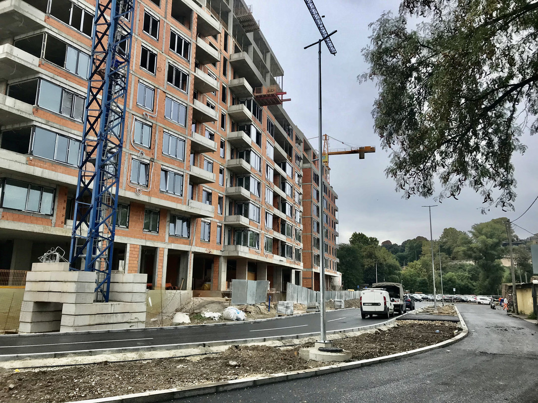 E0B2F4DD-1CBD-46FB-844C-D53CEA119878