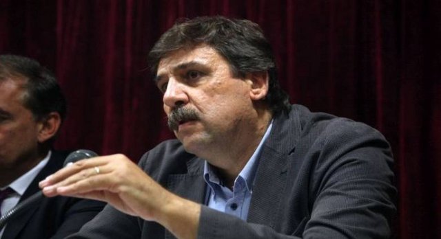 andreas-xanthos.jpg