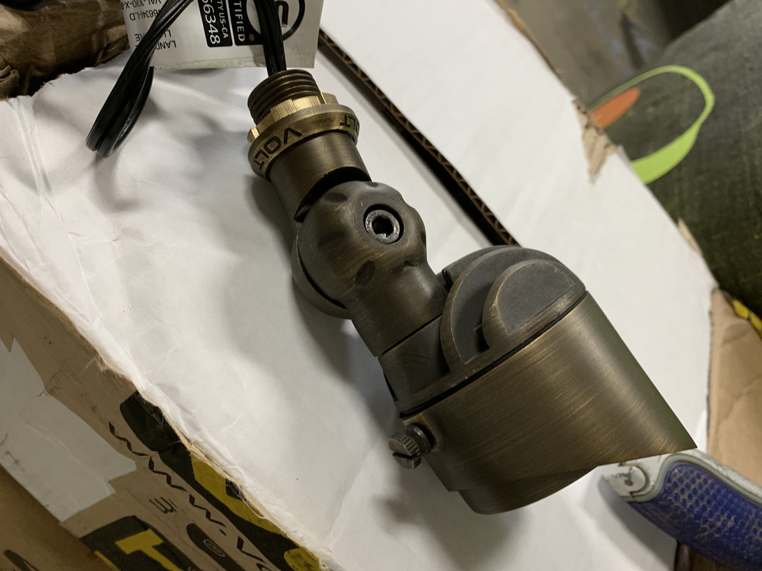 47B2F2AB-6392-4984-8E76-C6B00C316A64