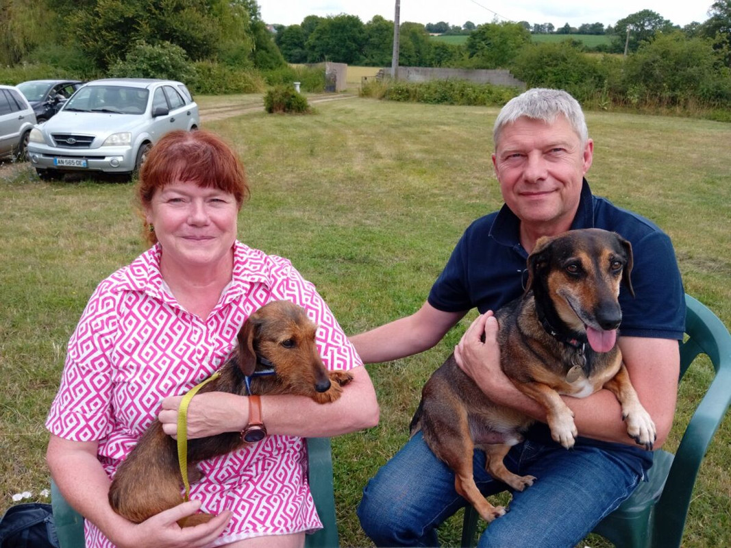 [Image: image000000-301.jpg]