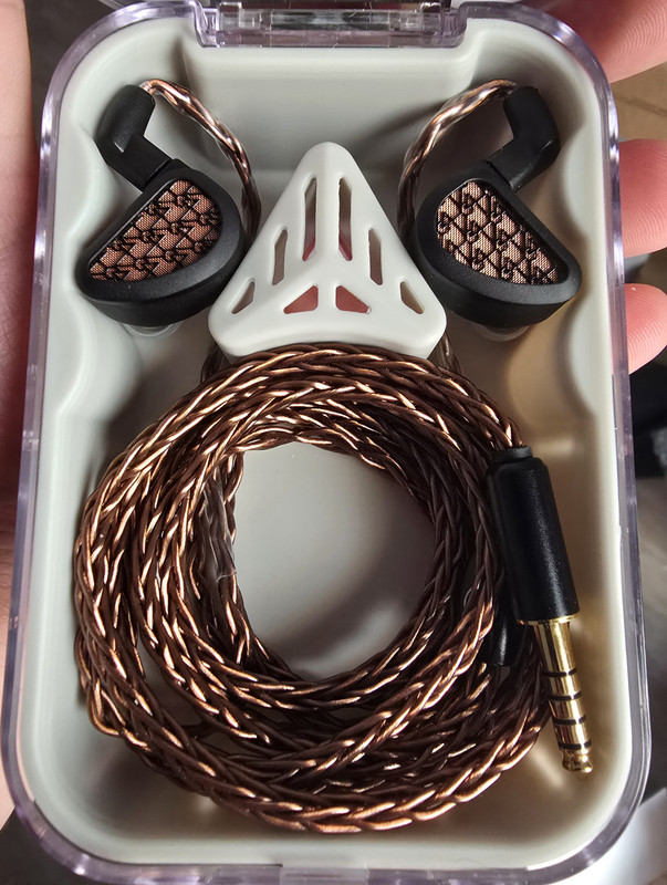 Tips and Case Impressions