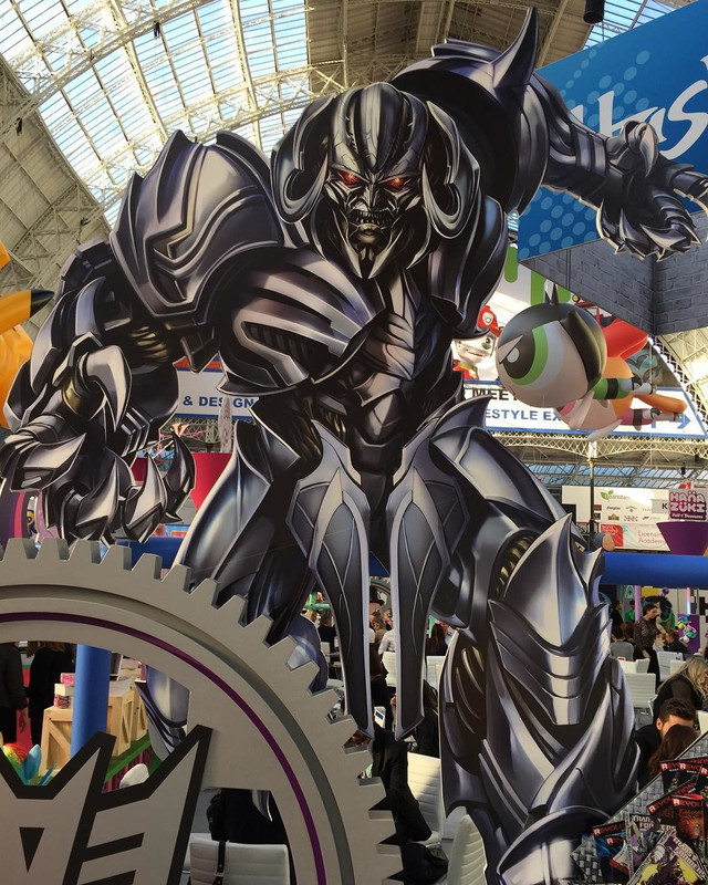 Transformers-5-The-Last-Knight-Megatron