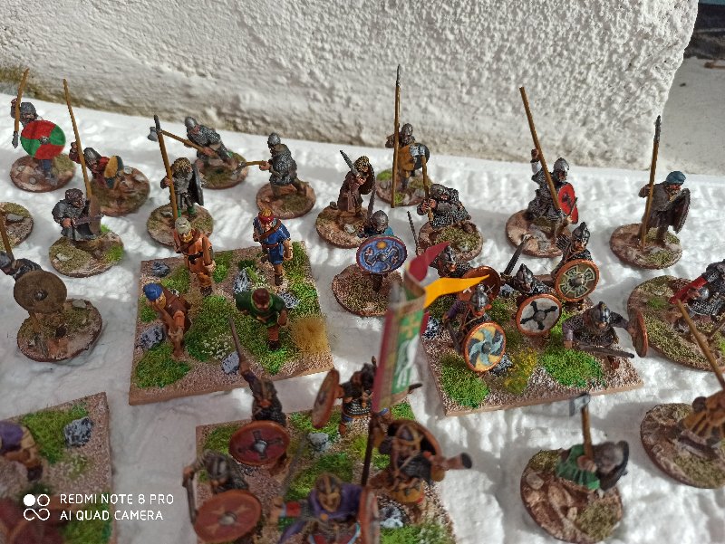 VENDS 48 FIGURINES AGE SOMBRE IMG-20200214-144538