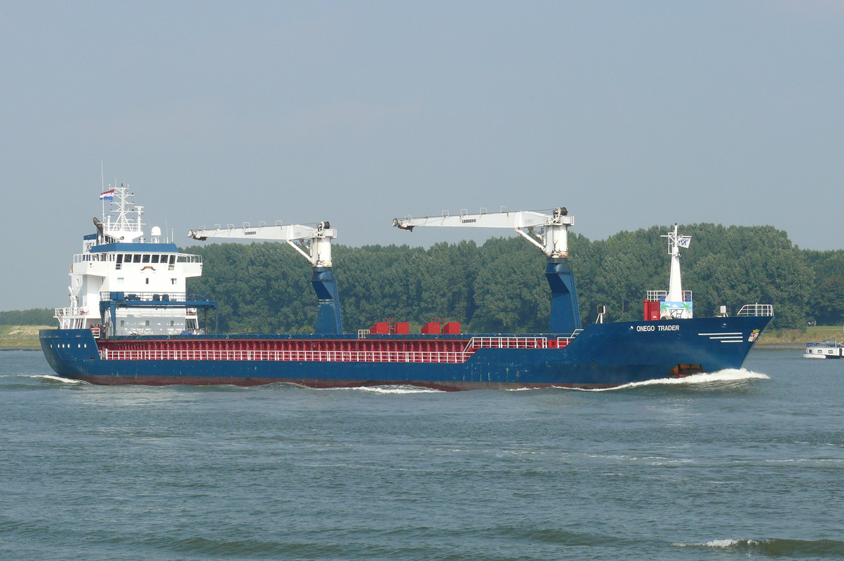 Onega TraderXHarns@WaterwegAVR04092013hp (2)