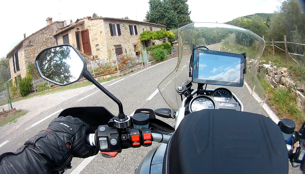 Screenshot-20250916-215727-Photos.jpg