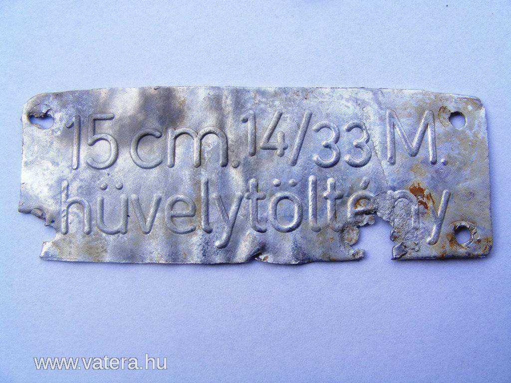 15cm_14_33M_huvelytolteny