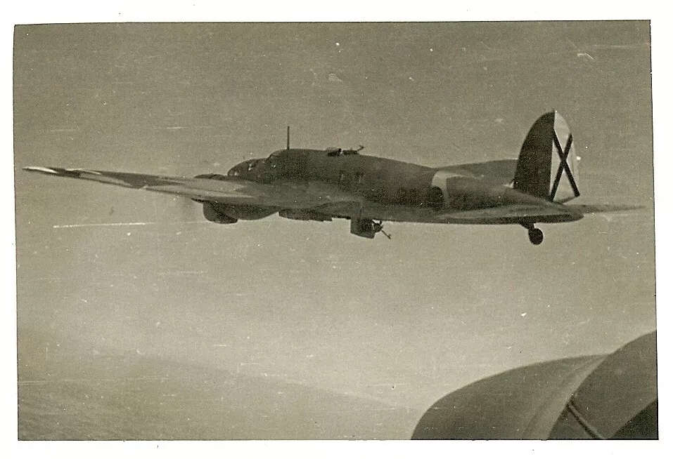 RARE! Aerial View Luftwaffe LEGION CONDOR Heinkel He-111 Bombers on Mission!-- (1)