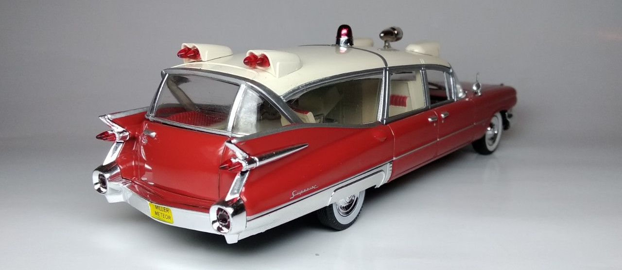 Superior-Cadillac Crown Royale Ambulance 1959 (6)