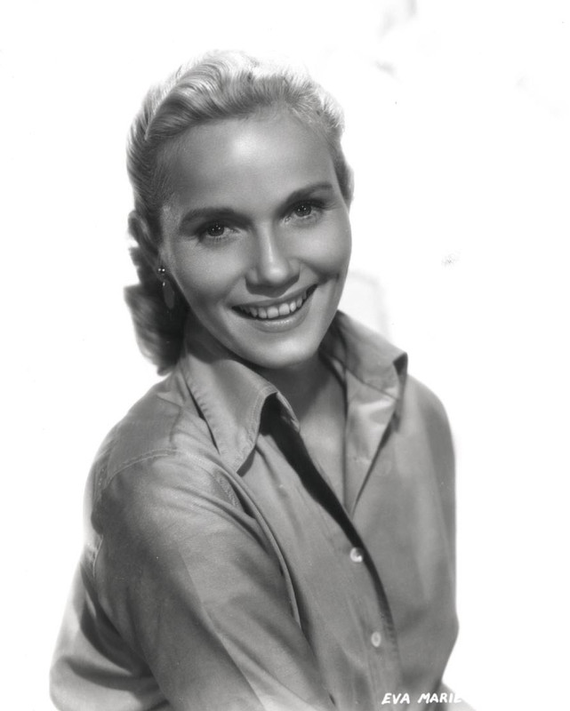 Eva_Marie_Saint_b25