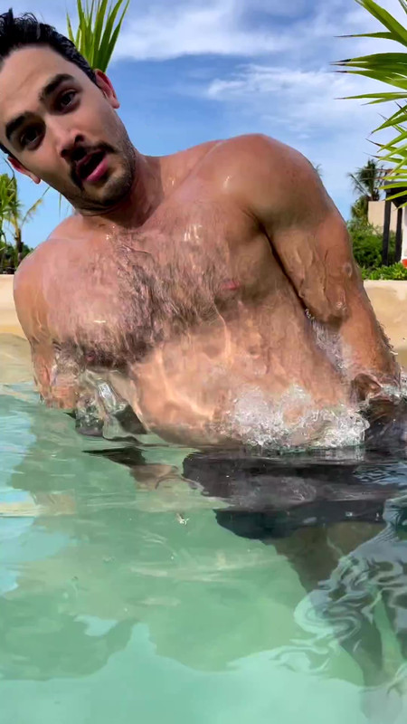 vlcsnap-2023-07-30-21h27m05s235