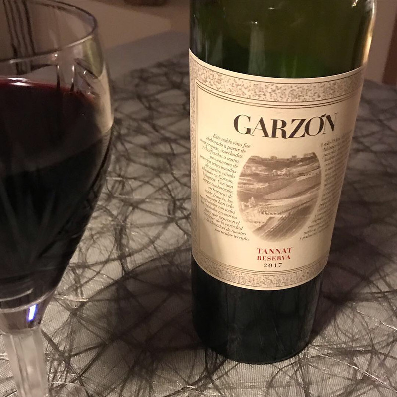 9B56D75E-189A-4E12-8C78-6C0AF1F85BE3