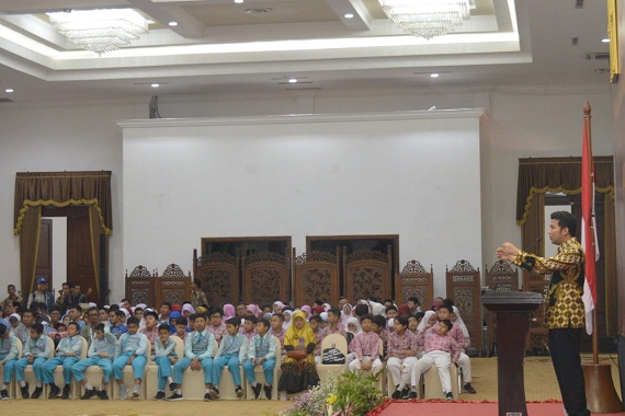 Emil Dardak Apresiasi Muhammadiyah Jadi Juara Tingkat Internasional