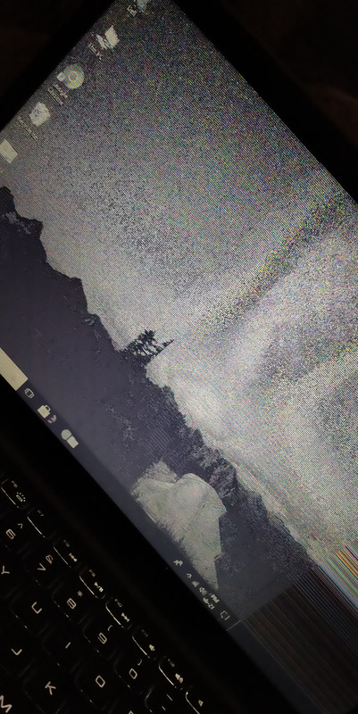 New XPS 15 2 in 1 glitching, freezing, screeching! : r/Dell