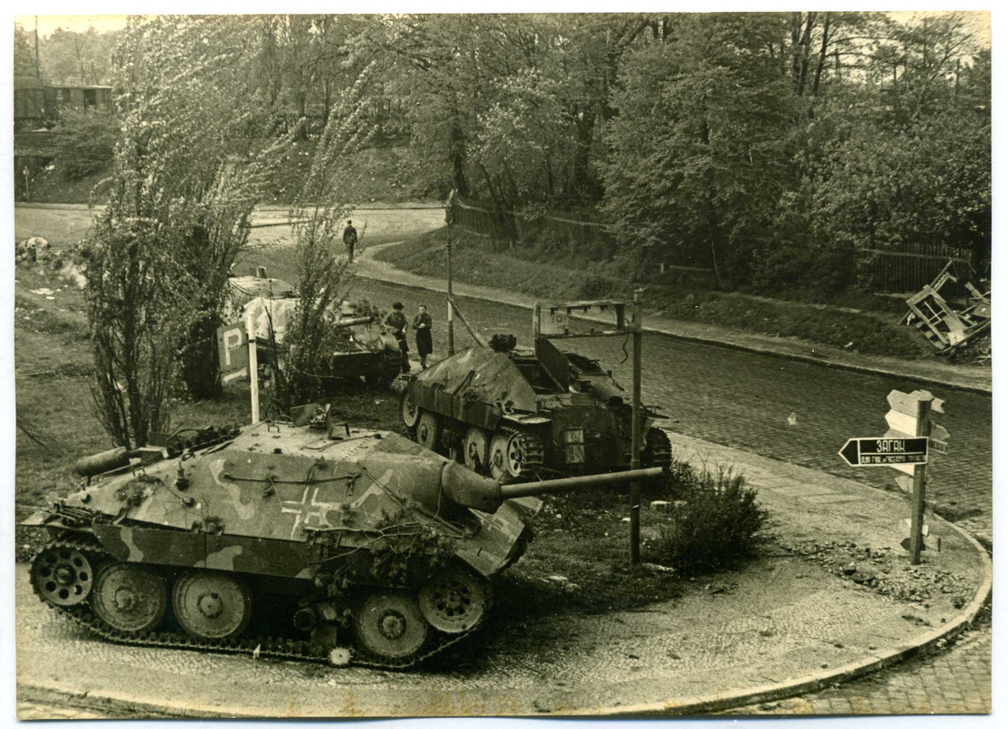 колонел кассад QN4p15xbj1Y