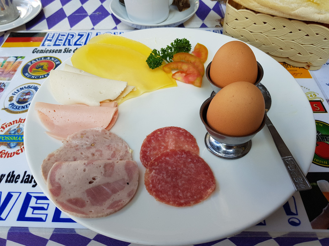 [Bild: Fr-hst-ck7.jpg]