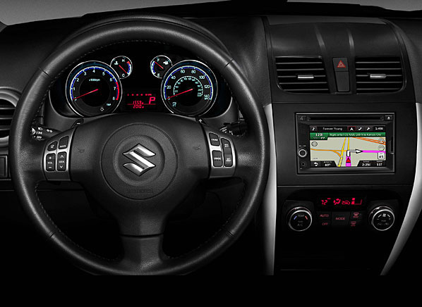 [Image: 2013-Suzuki-Garmin-Infotainment-System-2-large.jpg]