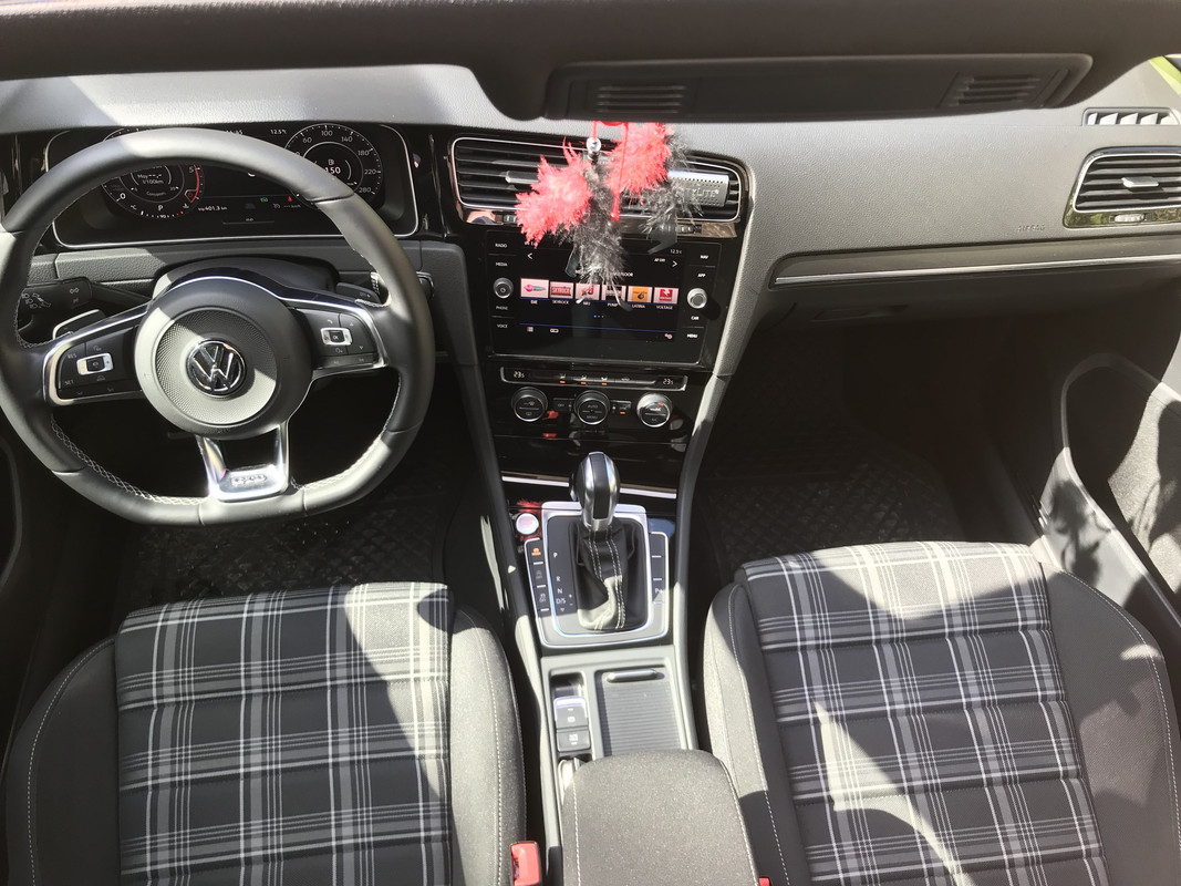 1FF90D00-582F-40B5-A8E7-4C4646423D27