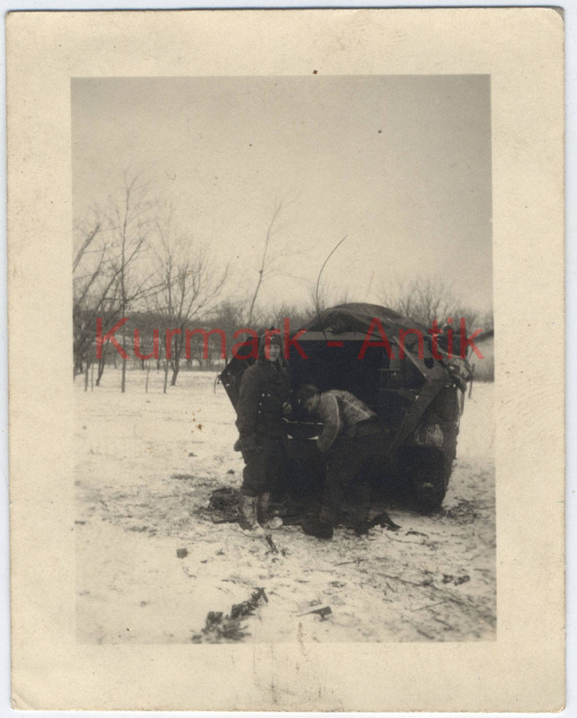 Foto Wehrmacht 13. P.D. Gren. Reg. 66 Russland 1944 Panzer Spähw