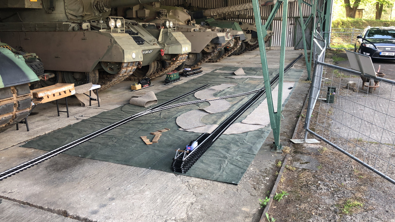 F50DA1ED-B767-41AD-8D73-AA3914A2FB08