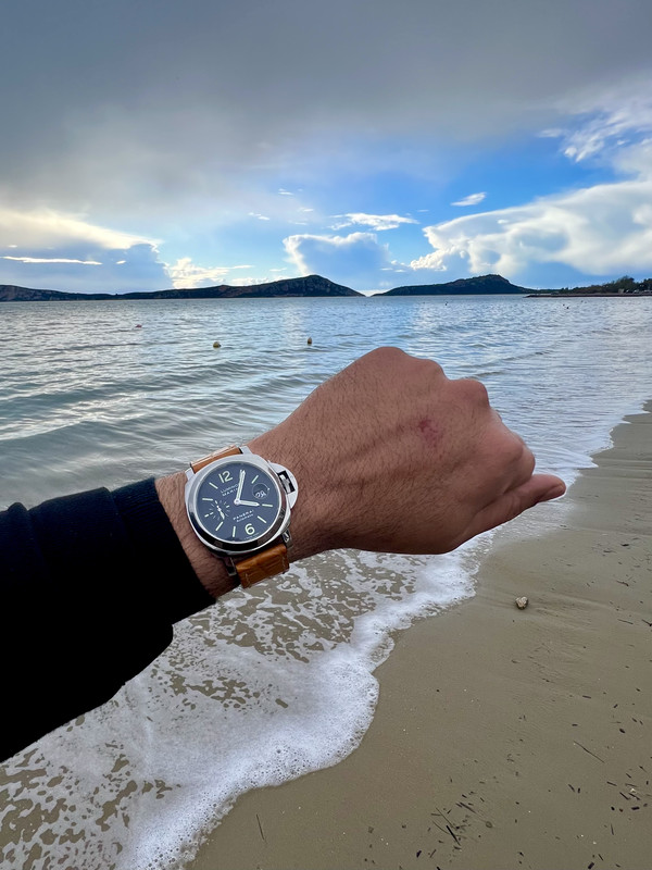 2B29CE72-612F-4971-83EC-BE832407721D