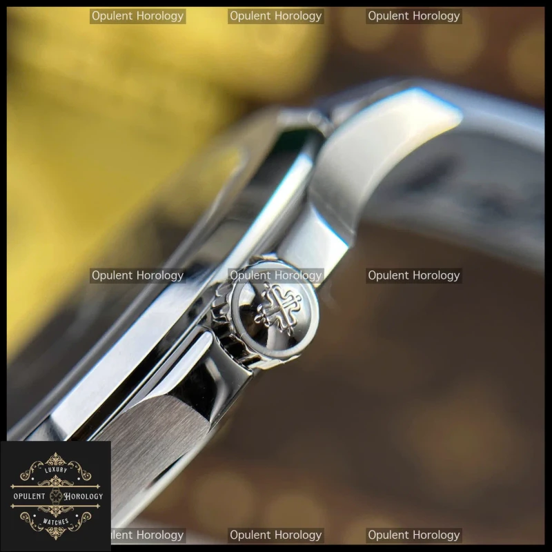 Patek Philippe Aquanaut 5168G Replica Blue Dial 42.2mm Steel Caliber 324SC