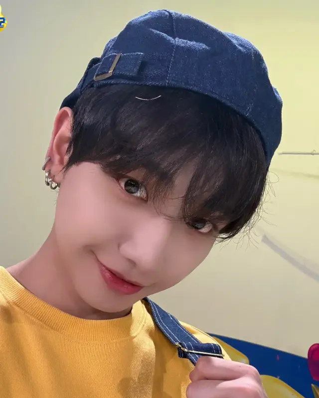 20250425_042338_copy_1851x2314