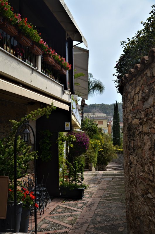 TAORMINA-23-4-2019 - Italia y sus pueblos-2018/2019/2023 (58)