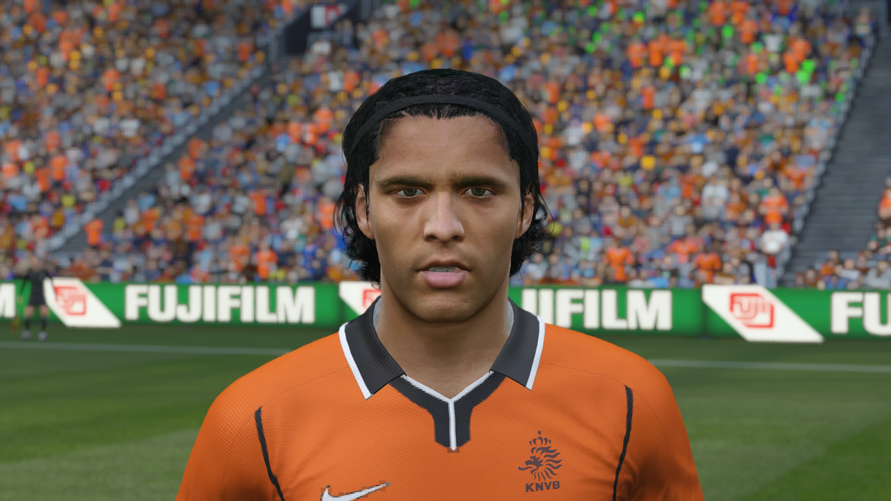 FIFA-16-Screenshot-2023-07-01-14-13-09-05.png