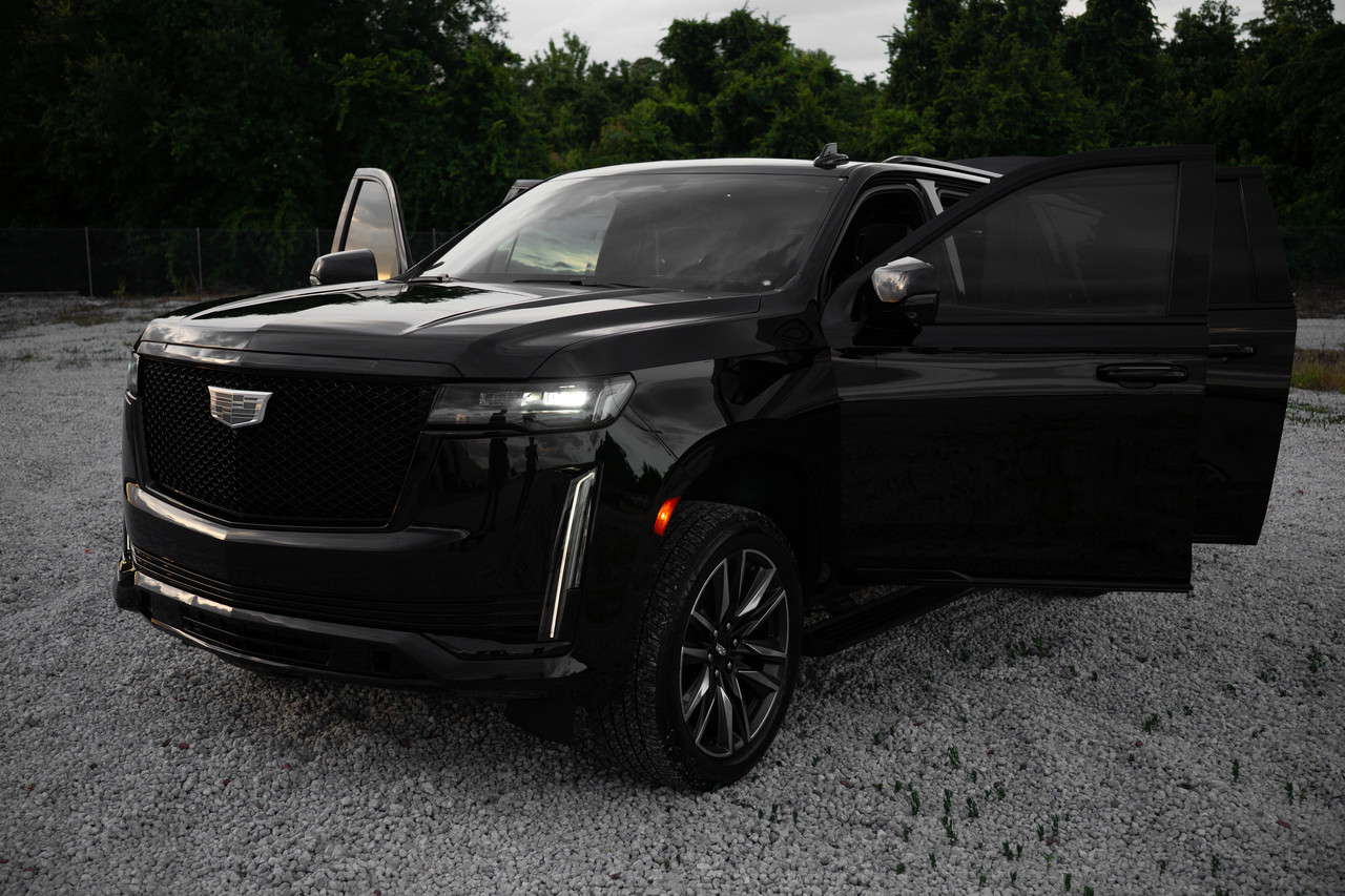 Cadillac Escalade View 2