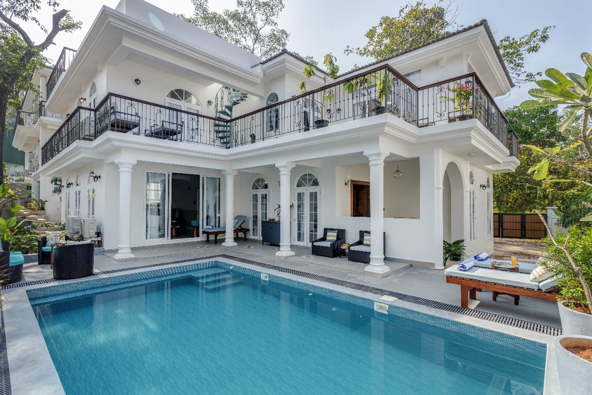 Assa Luxury Villa 1 - Image 1