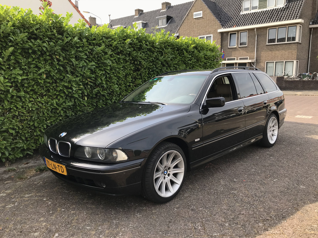 03435FB5-EC66-4D4F-8254-1577380194CE