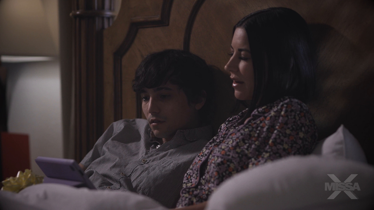 Brooke Barclays - Watching Porn with Brooke - MISSAX.mp4.0004