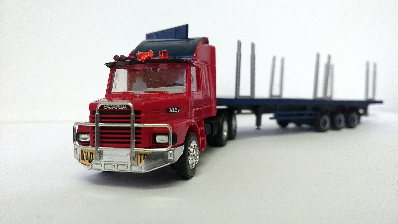Mach (2738)