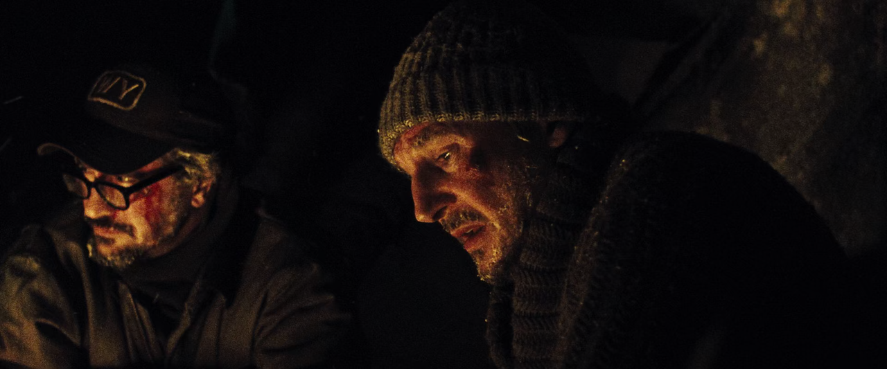 The Grey (2011) + Extras (1080p BluRay x265 HEVC 10bit AAC 5.1 r00t) [QxR]
