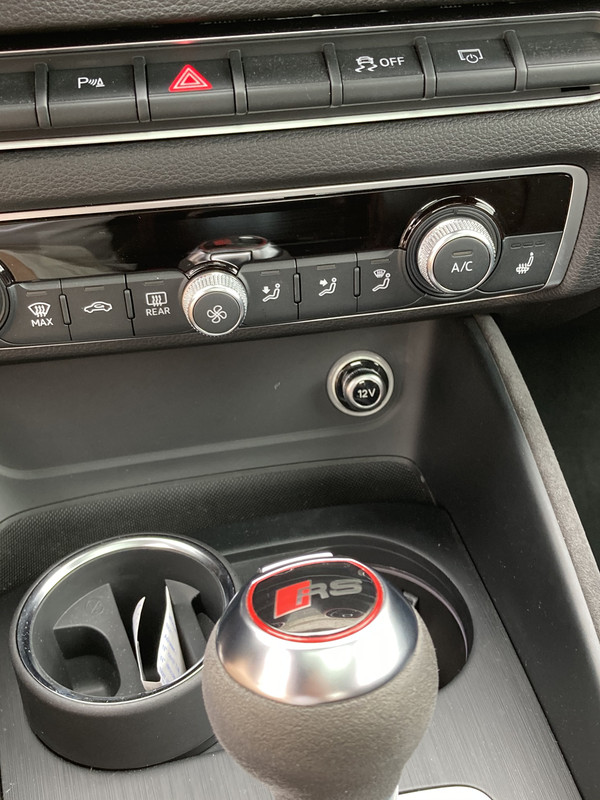 8C3EBCB2-62C3-4426-82B4-E36AEA3A8E2C