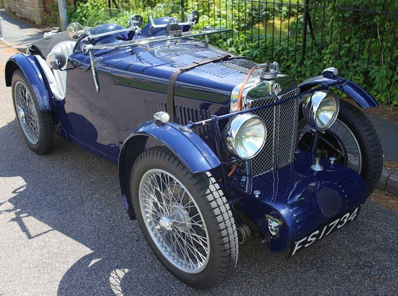 Blue-MG-vintage.jpg