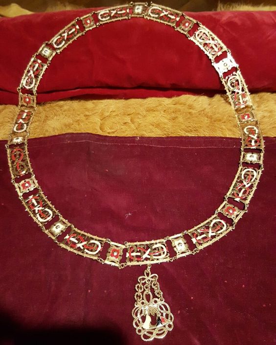 dfb32ba339ebbb4cdf1fb2e8a8663f97