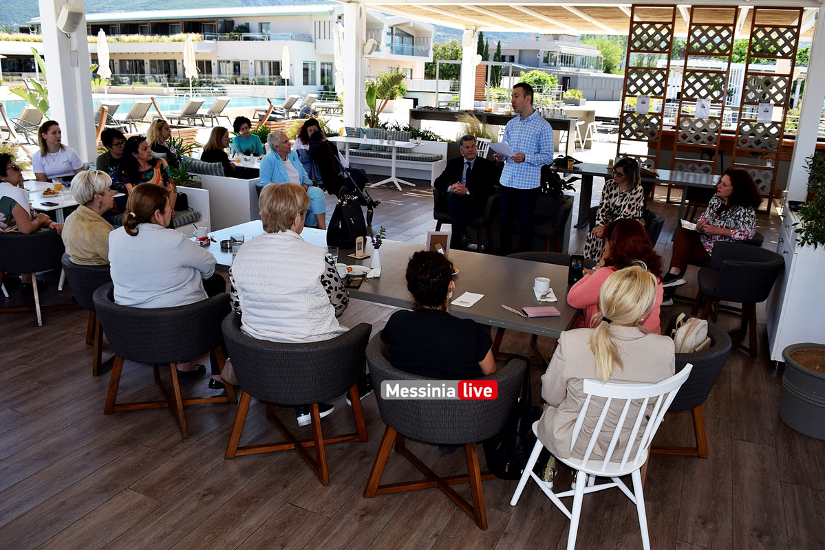 ΟΙΚΟΝΟΜΑΚΟΥDSC_0862